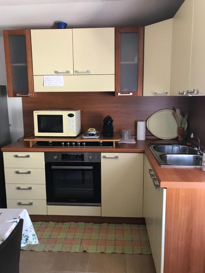 B&B Bunela Costa Volpino Luaran gambar
